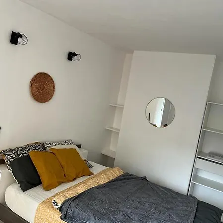 Quai De Seine // Proche Docks // Proche Des Transports // Calme Et Agreable Apartment