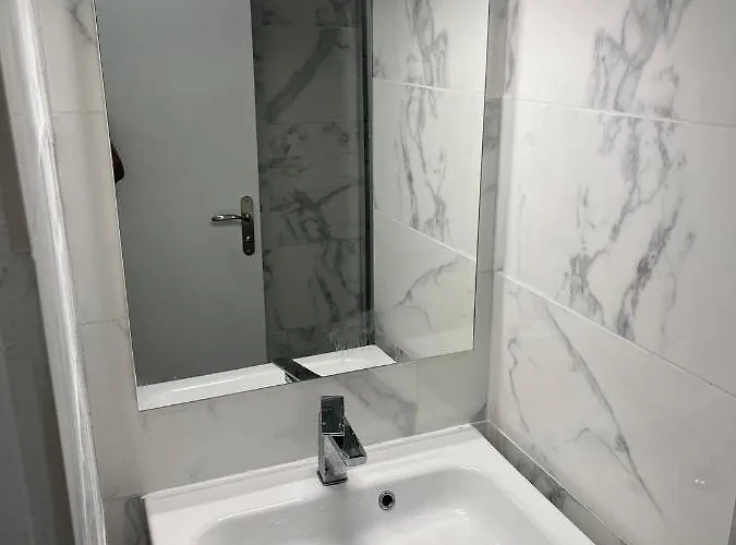 Quai De Seine // Proche Docks // Proche Des Transports // Calme Et Agreable Апартаменты Руан