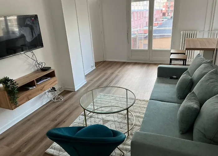 Апартаменты Quai De Seine // Proche Docks // Proche Des Transports // Calme Et Agreable