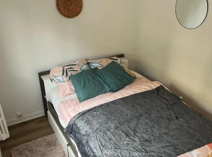 Quai De Seine // Proche Docks // Proche Des Transports // Calme Et Agreable * Руан